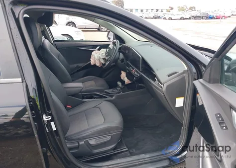 2024 Kia Niro Ex z USA, uszkodzony, nr VIN KNDCR3LE5R5128407